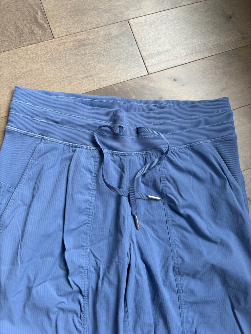 Lululemon cuffed dance pant joggers - Picture 4 of 7
